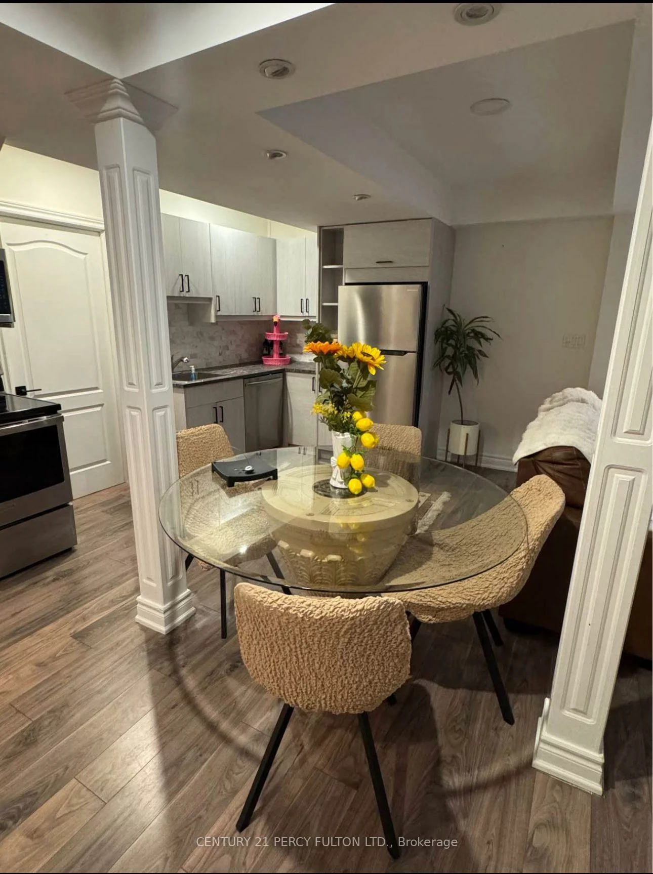 207, Shaftsbury, Westbrook, Richmond Hill