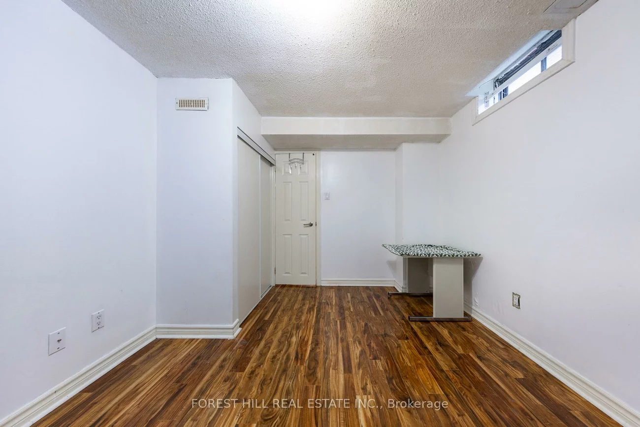 32, Hamills, Devonsleigh, Richmond Hill