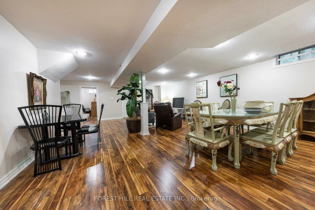 32, Hamills, Devonsleigh, Richmond Hill