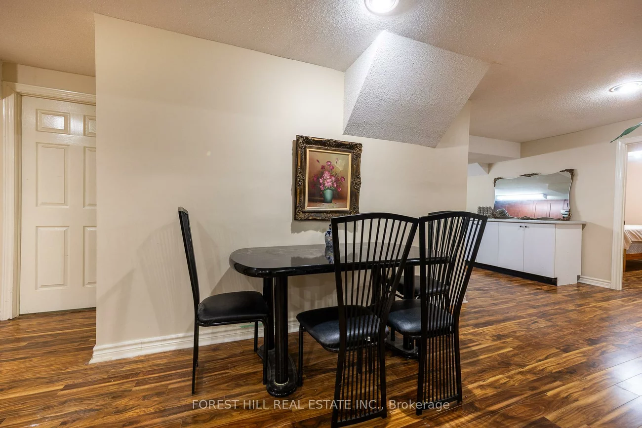32, Hamills, Devonsleigh, Richmond Hill
