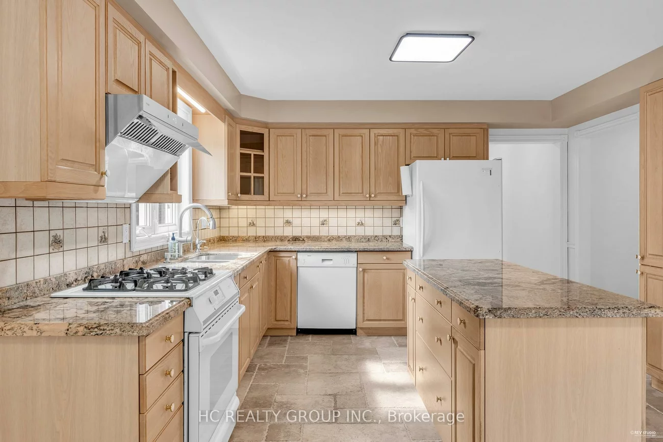 175, Strathearn, Bayview Hill, Richmond Hill
