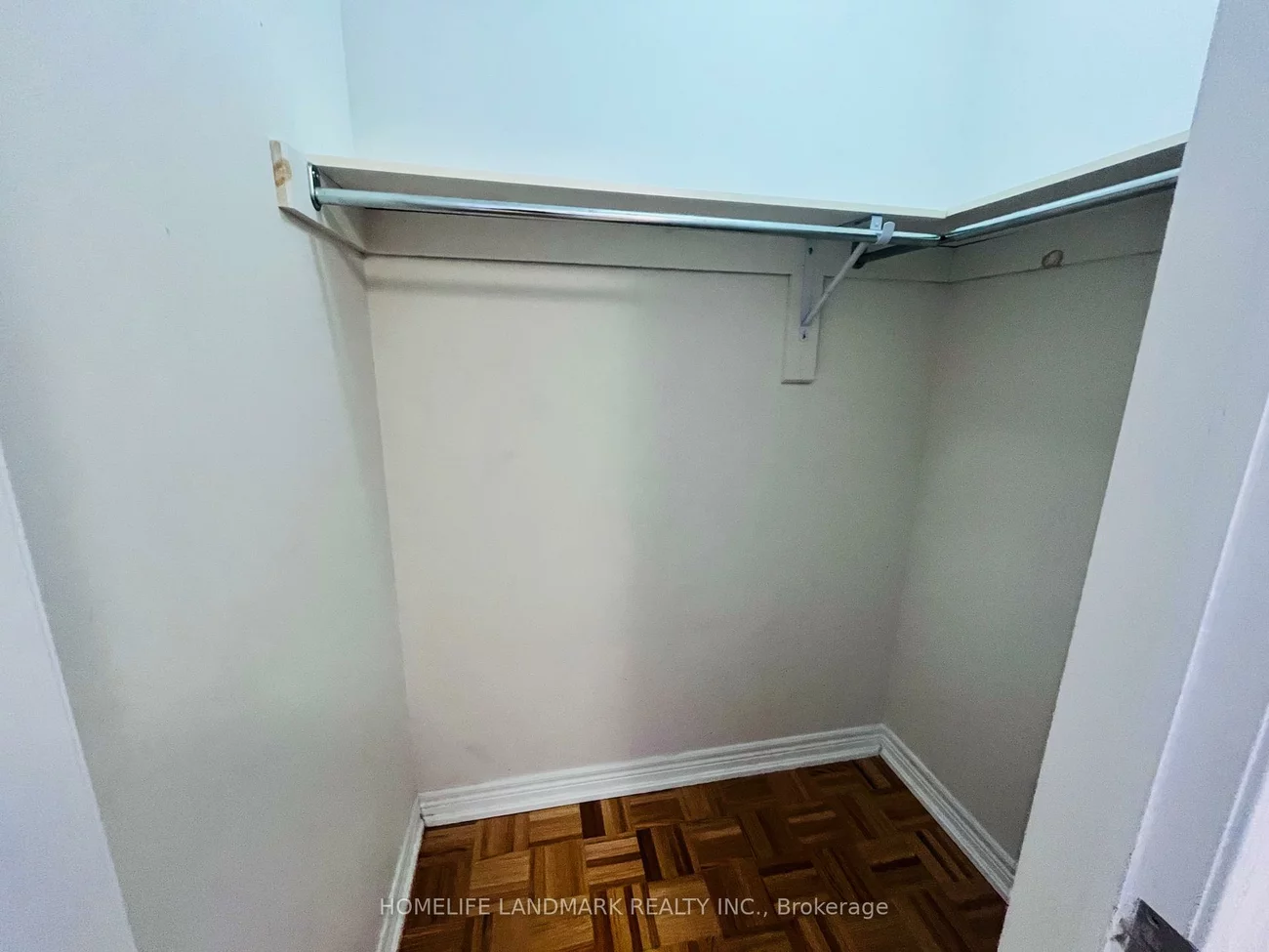 27, Thistle, Jefferson, Richmond Hill