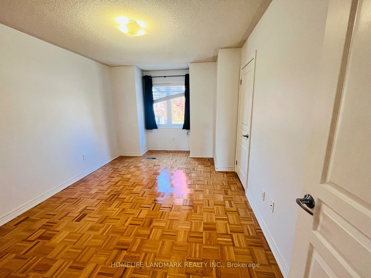 27, Thistle, Jefferson, Richmond Hill