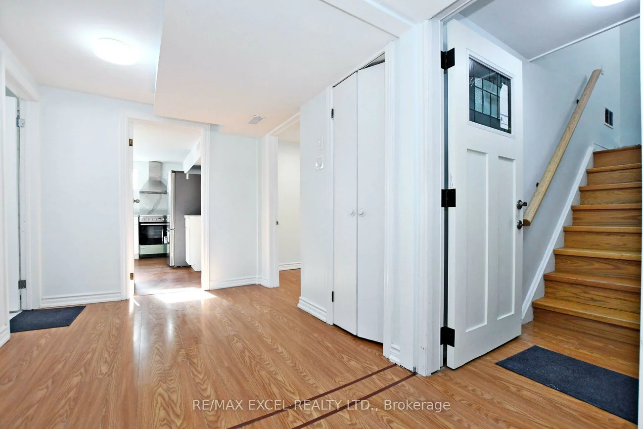 412, Balkan, Crosby, Richmond Hill