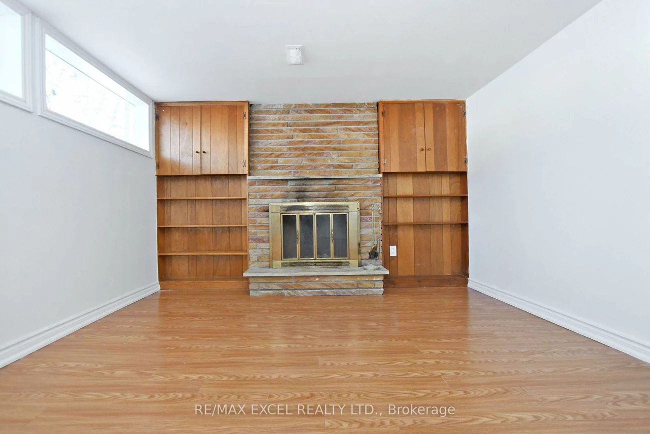 412, Balkan, Crosby, Richmond Hill