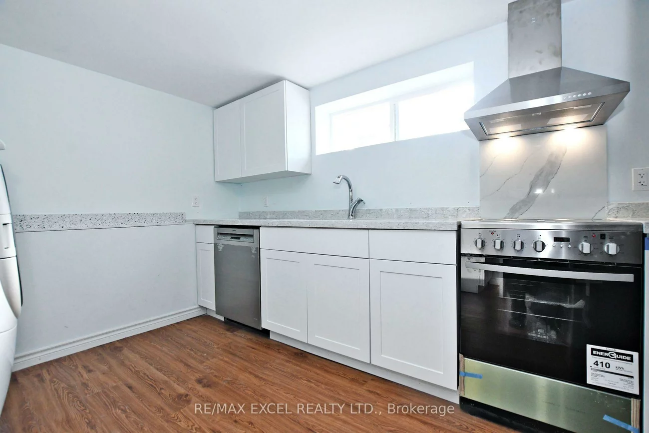 412, Balkan, Crosby, Richmond Hill