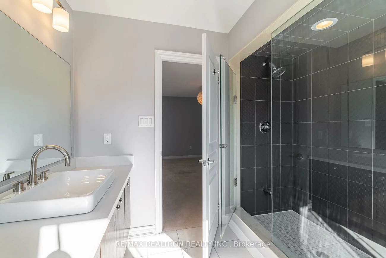 2, Yang, Jefferson, Richmond Hill