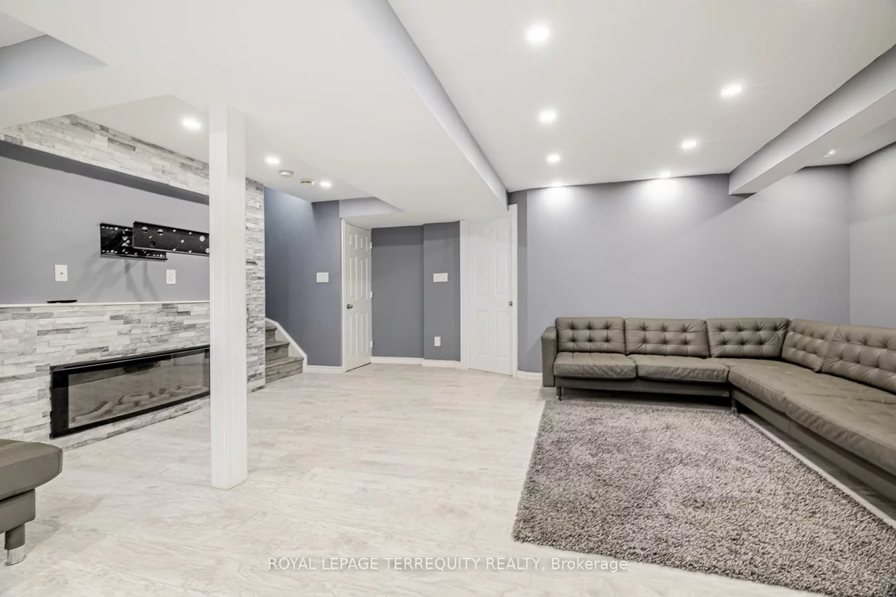 60, Kaitlin, Oak Ridges Lake Wilcox, Richmond Hill