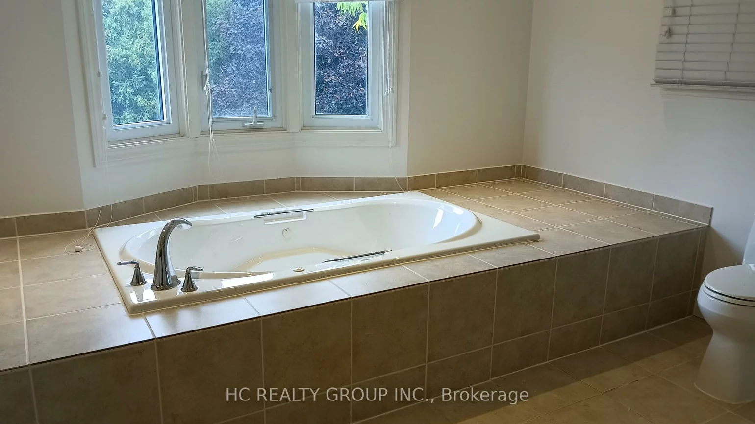 52, Chiltern, Bayview Hill, Richmond Hill