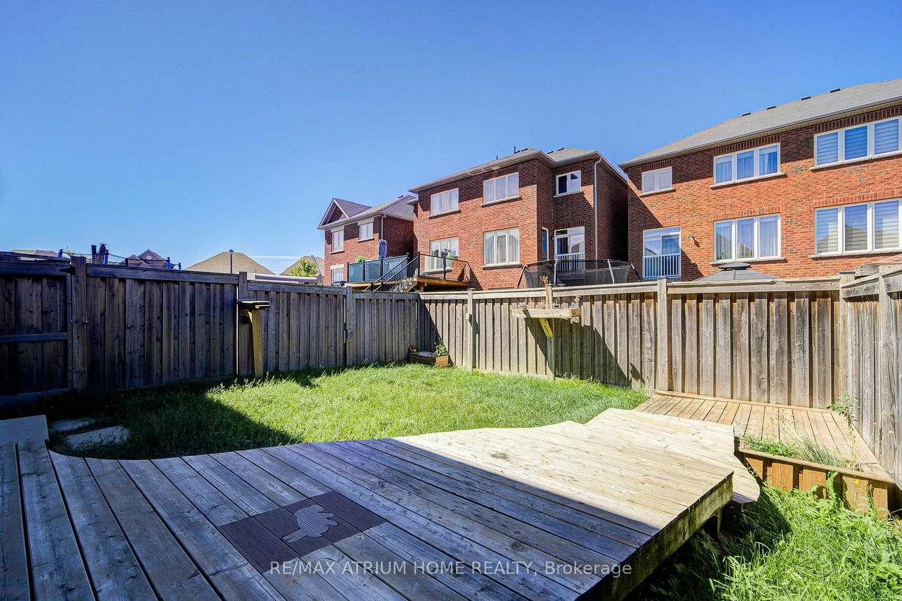 30, London Pride, Jefferson, Richmond Hill
