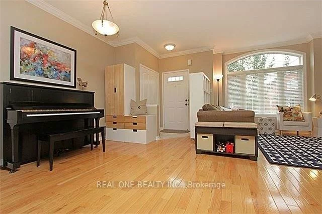 78, Bassett, Langstaff, Richmond Hill