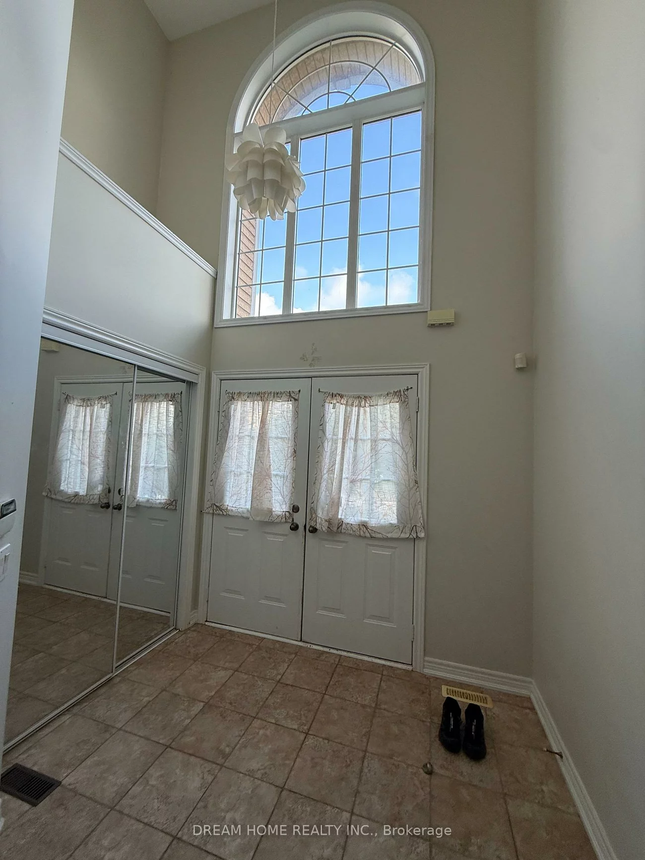 20, Wicker, Jefferson, Richmond Hill