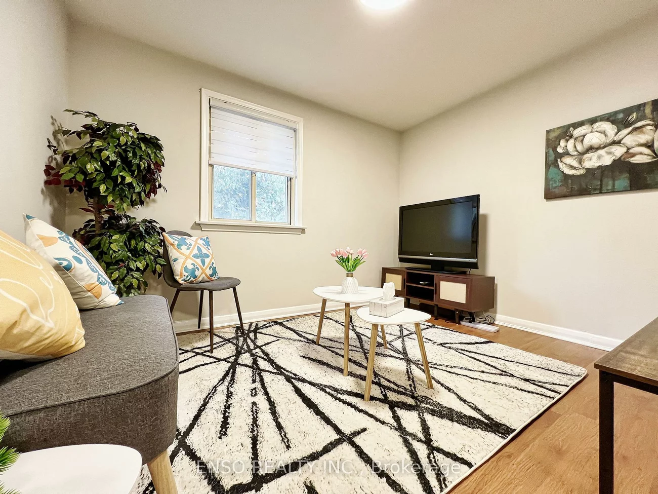 24, Gentry, Crosby, Richmond Hill