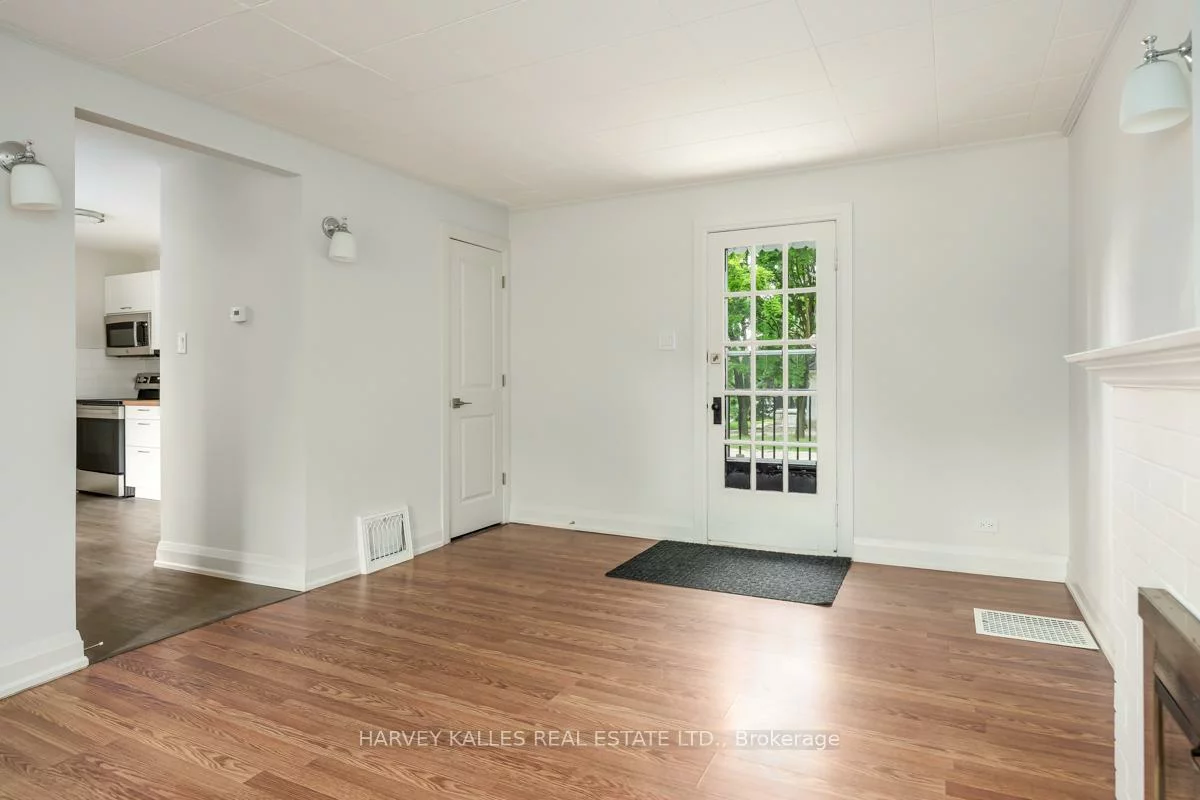 129, Major Mackenzie, Crosby, Richmond Hill