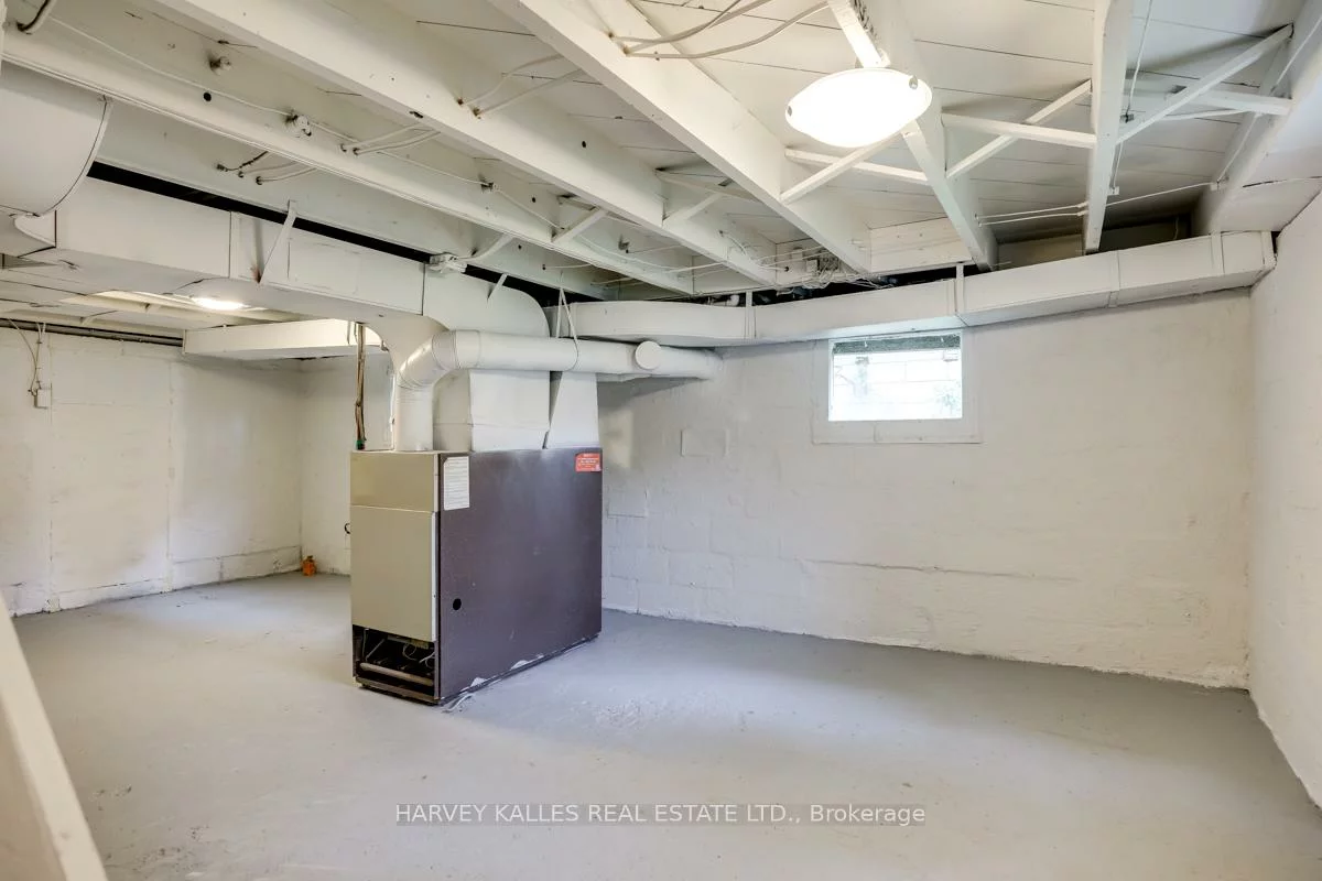 129, Major Mackenzie, Crosby, Richmond Hill