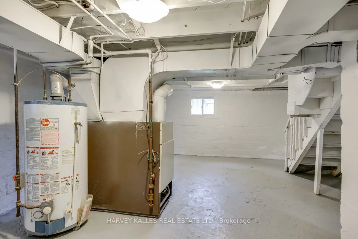 129, Major Mackenzie, Crosby, Richmond Hill