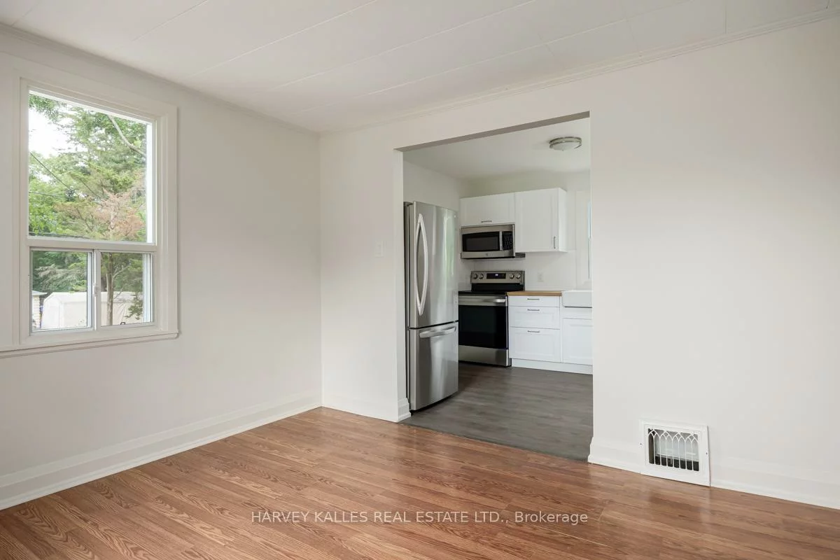 129, Major Mackenzie, Crosby, Richmond Hill