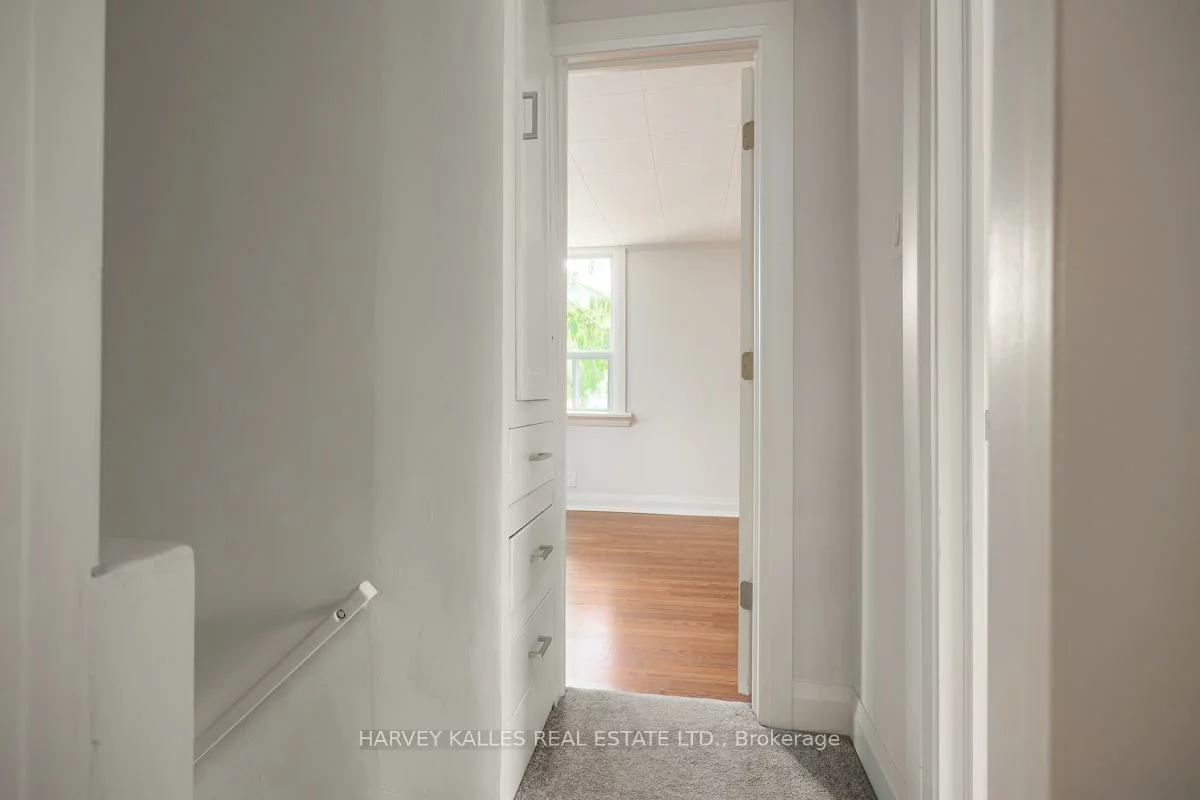 129, Major Mackenzie, Crosby, Richmond Hill