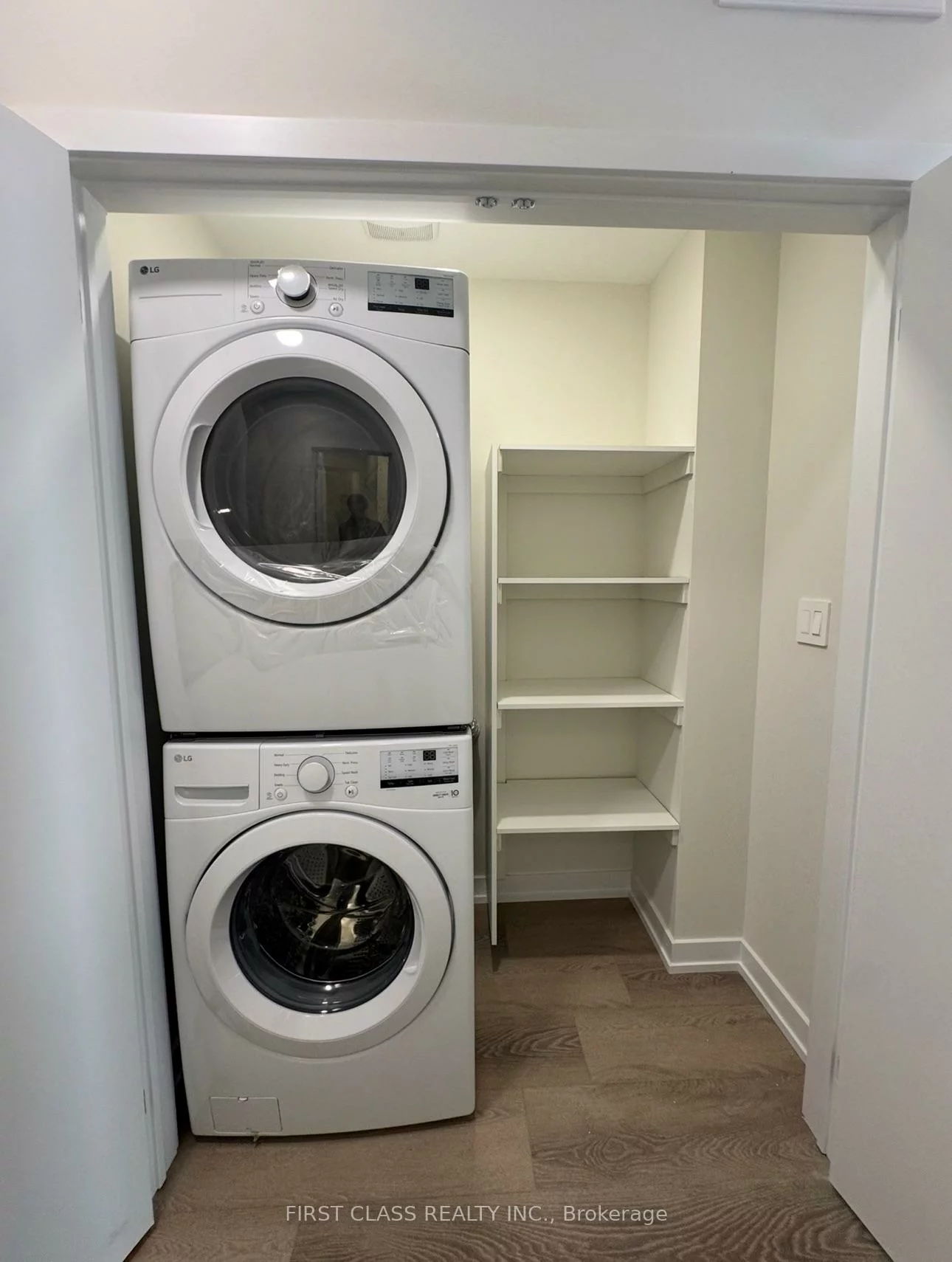 26, Lewis Craigie, Headford Business Park, Richmond Hill