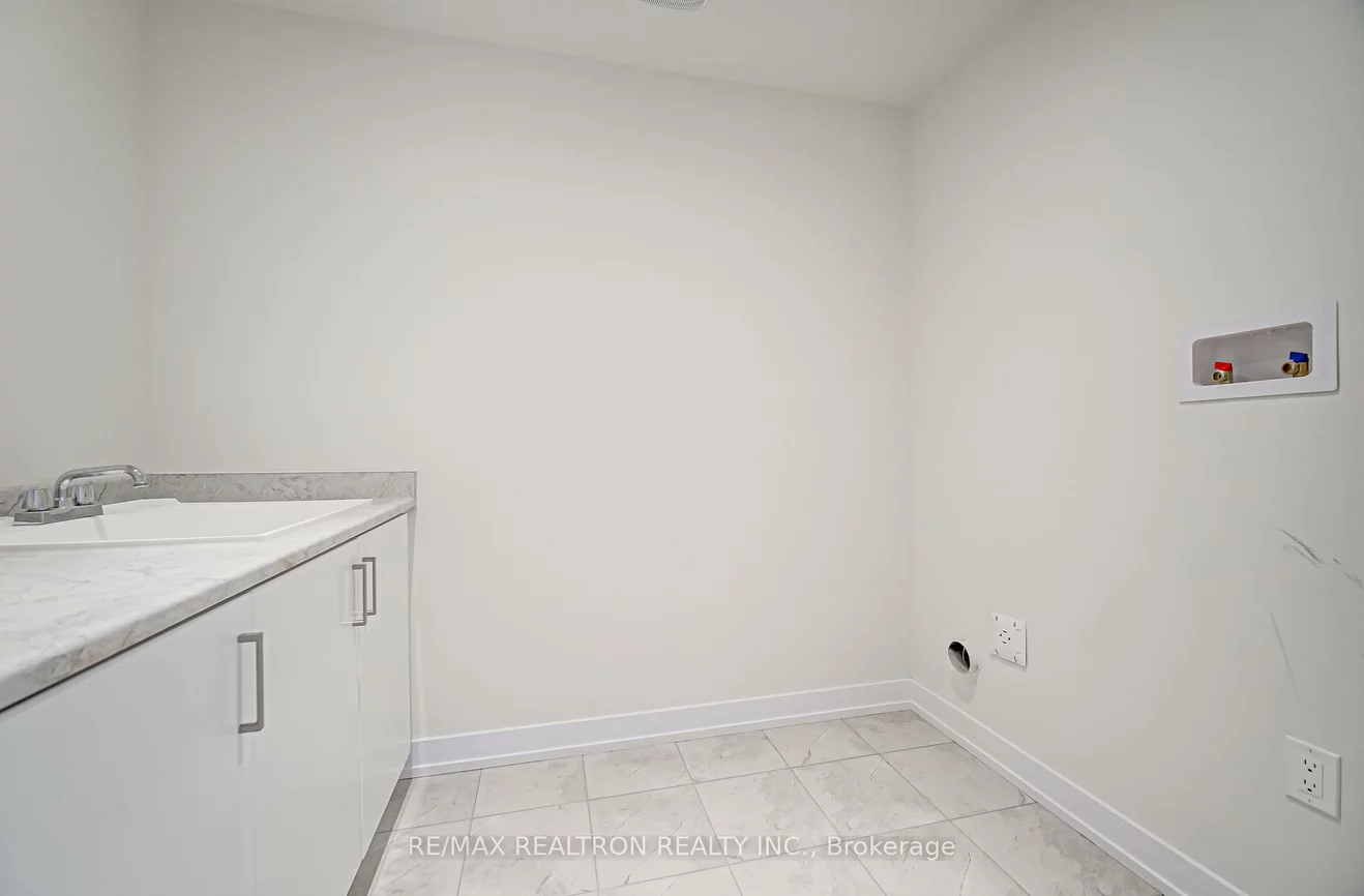 31, Credit, Jefferson, Richmond Hill