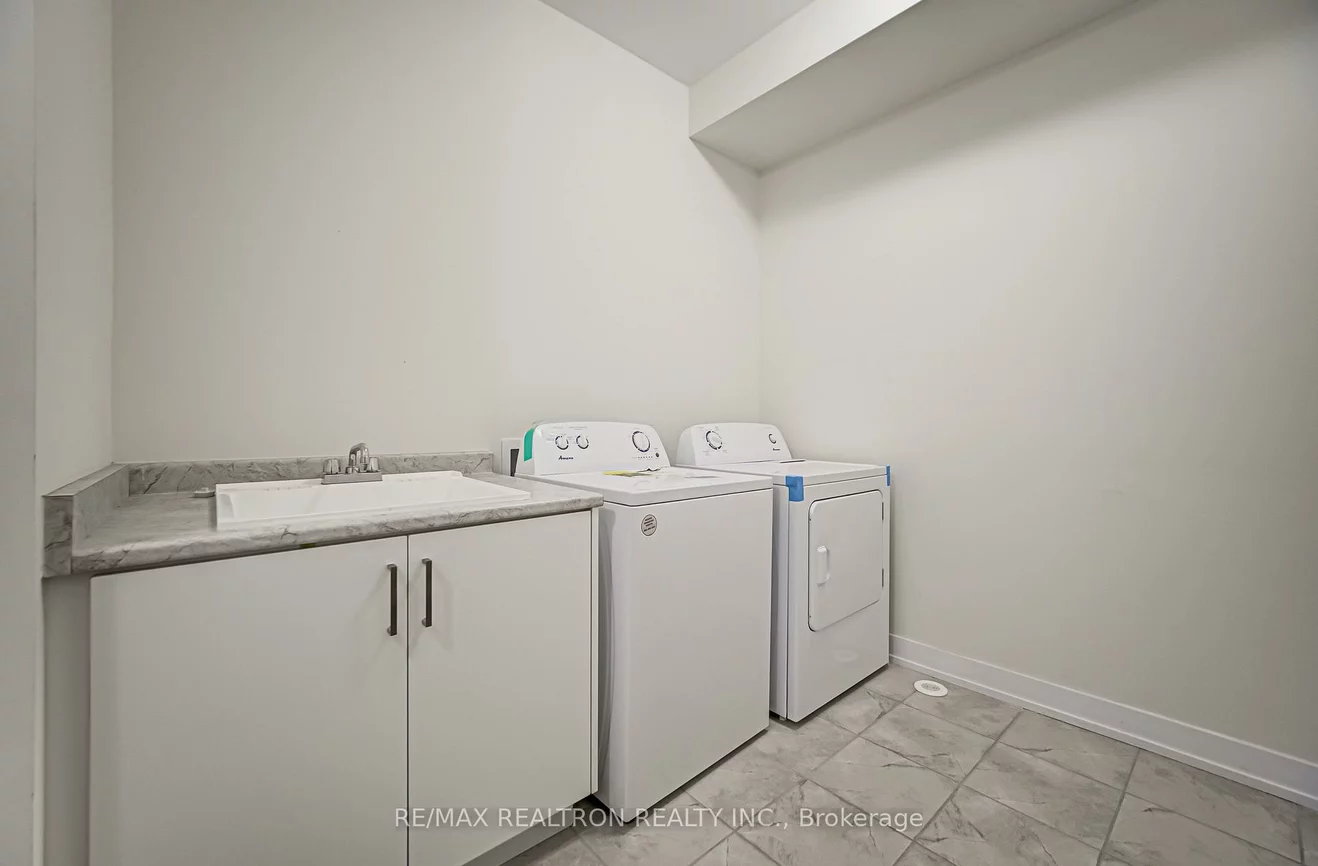 31, Credit, Jefferson, Richmond Hill