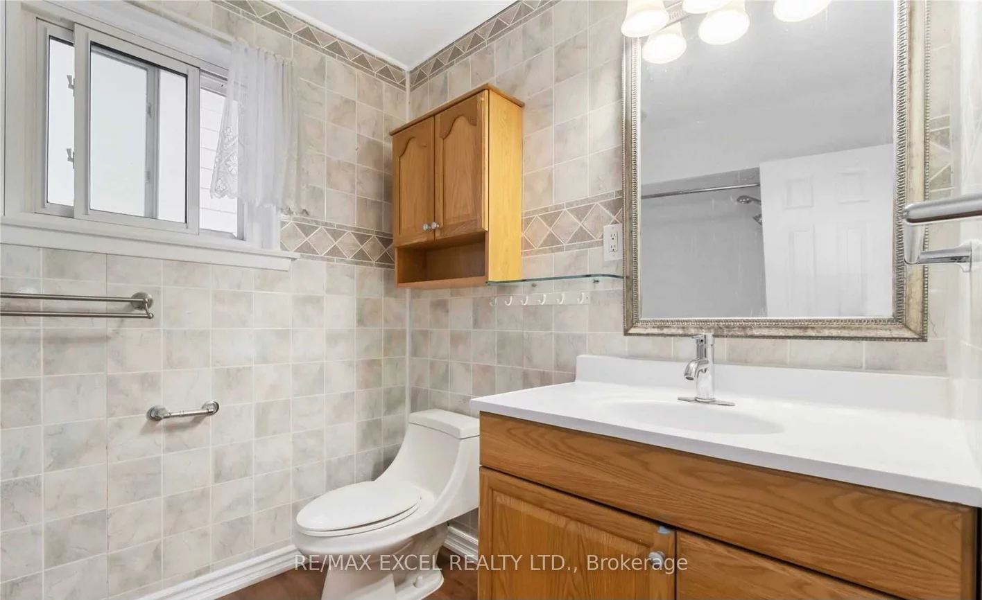 341, Crosby, Crosby, Richmond Hill