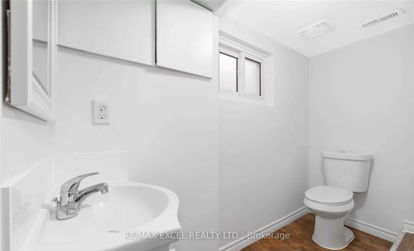 341, Crosby, Crosby, Richmond Hill