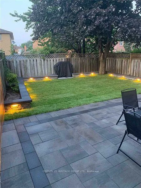 160, Don Head Village, North Richvale, Richmond Hill