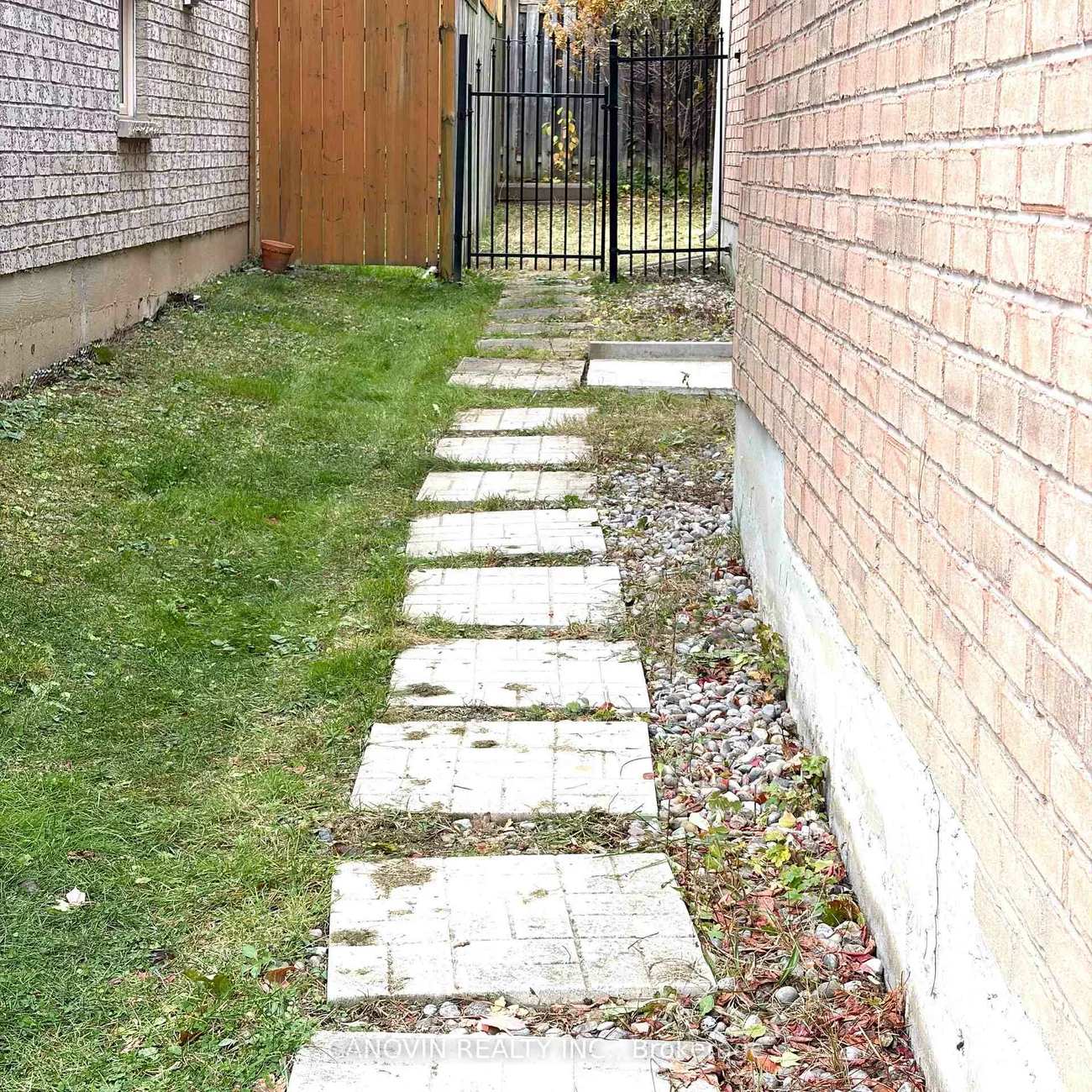 46, Misty Well, Jefferson, Richmond Hill