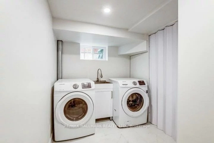 336, Skopit, Crosby, Richmond Hill