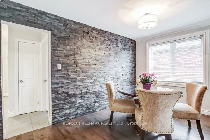 336, Skopit, Crosby, Richmond Hill