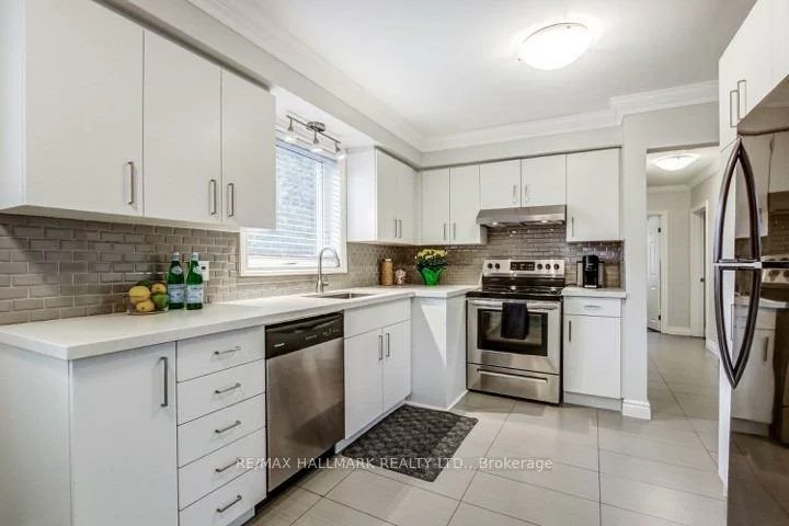 336, Skopit, Crosby, Richmond Hill