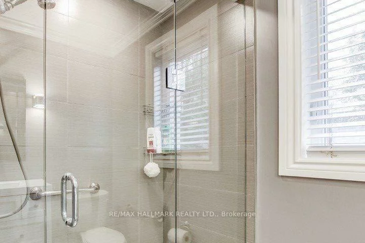 336, Skopit, Crosby, Richmond Hill