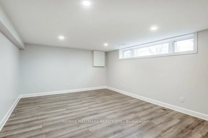 336, Skopit, Crosby, Richmond Hill