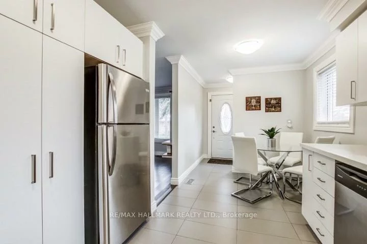 336, Skopit, Crosby, Richmond Hill