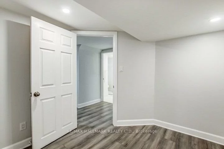 336, Skopit, Crosby, Richmond Hill