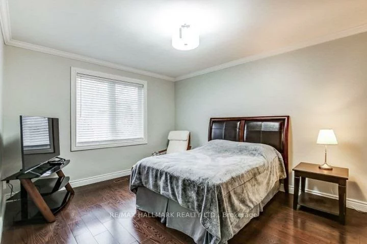 336, Skopit, Crosby, Richmond Hill