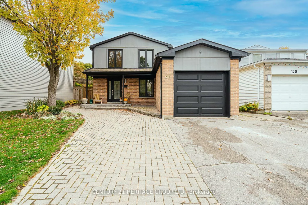23, Merrylyn, North Richvale, Richmond Hill