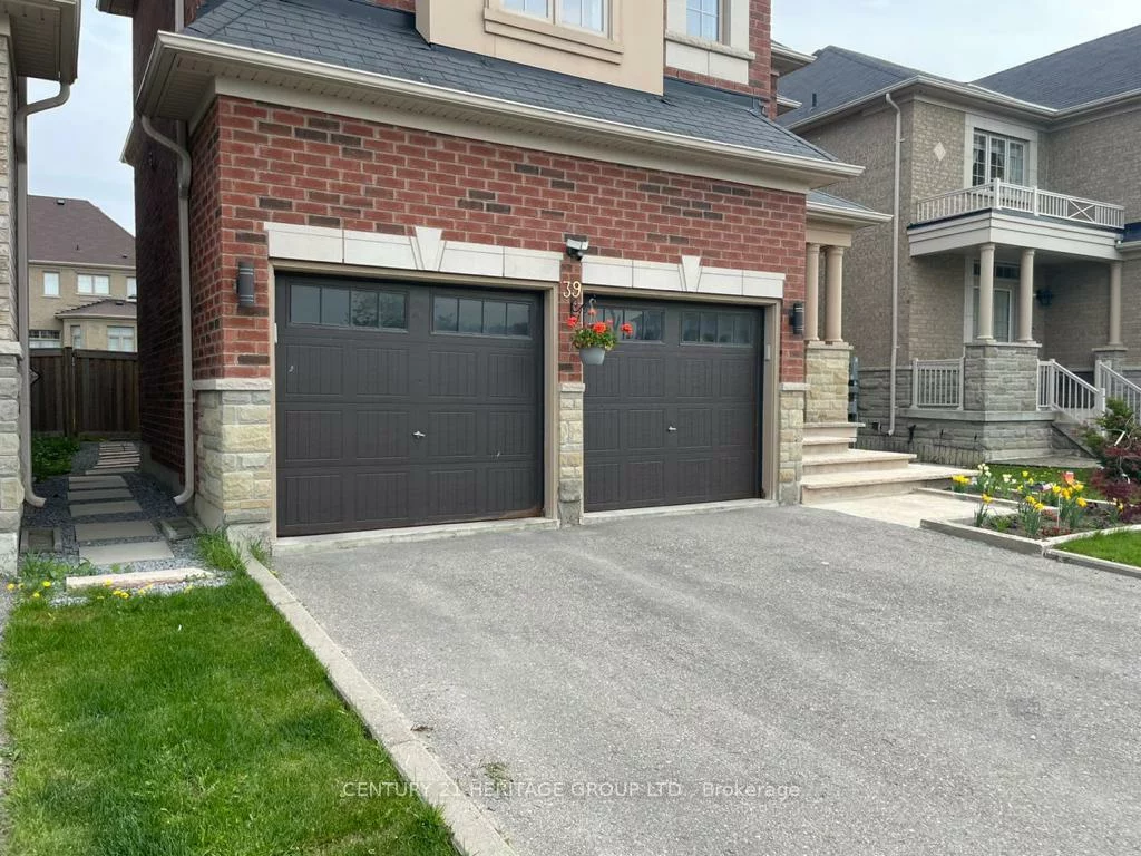 39, Rossini, Oak Ridges, Richmond Hill