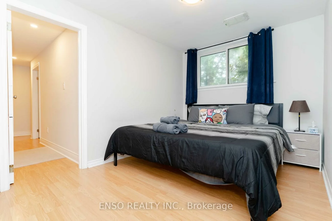 24, Gentry, Crosby, Richmond Hill