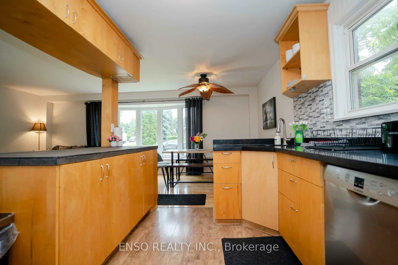 24, Gentry, Crosby, Richmond Hill