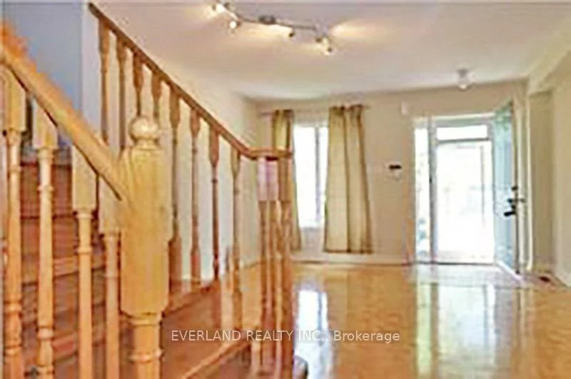 88, Waterton, Langstaff, Richmond Hill