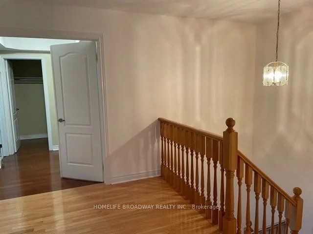 48, Townwood, Jefferson, Richmond Hill