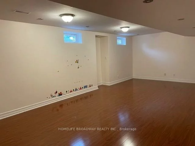 48, Townwood, Jefferson, Richmond Hill