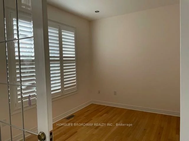 48, Townwood, Jefferson, Richmond Hill