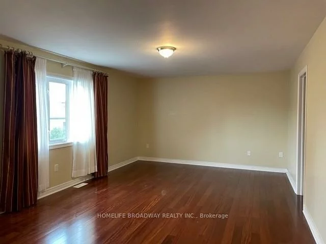 48, Townwood, Jefferson, Richmond Hill