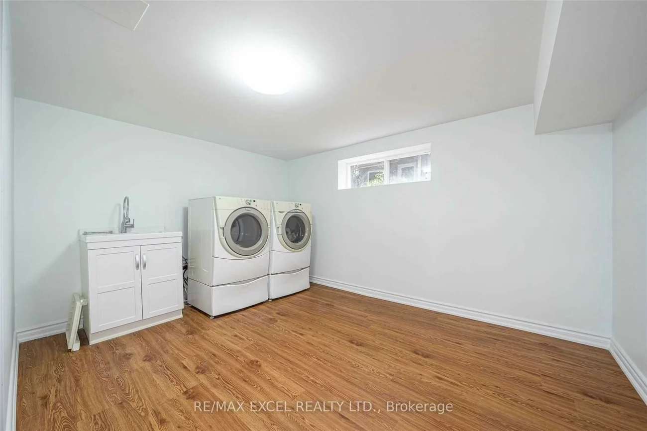 412, Balkan, Crosby, Richmond Hill