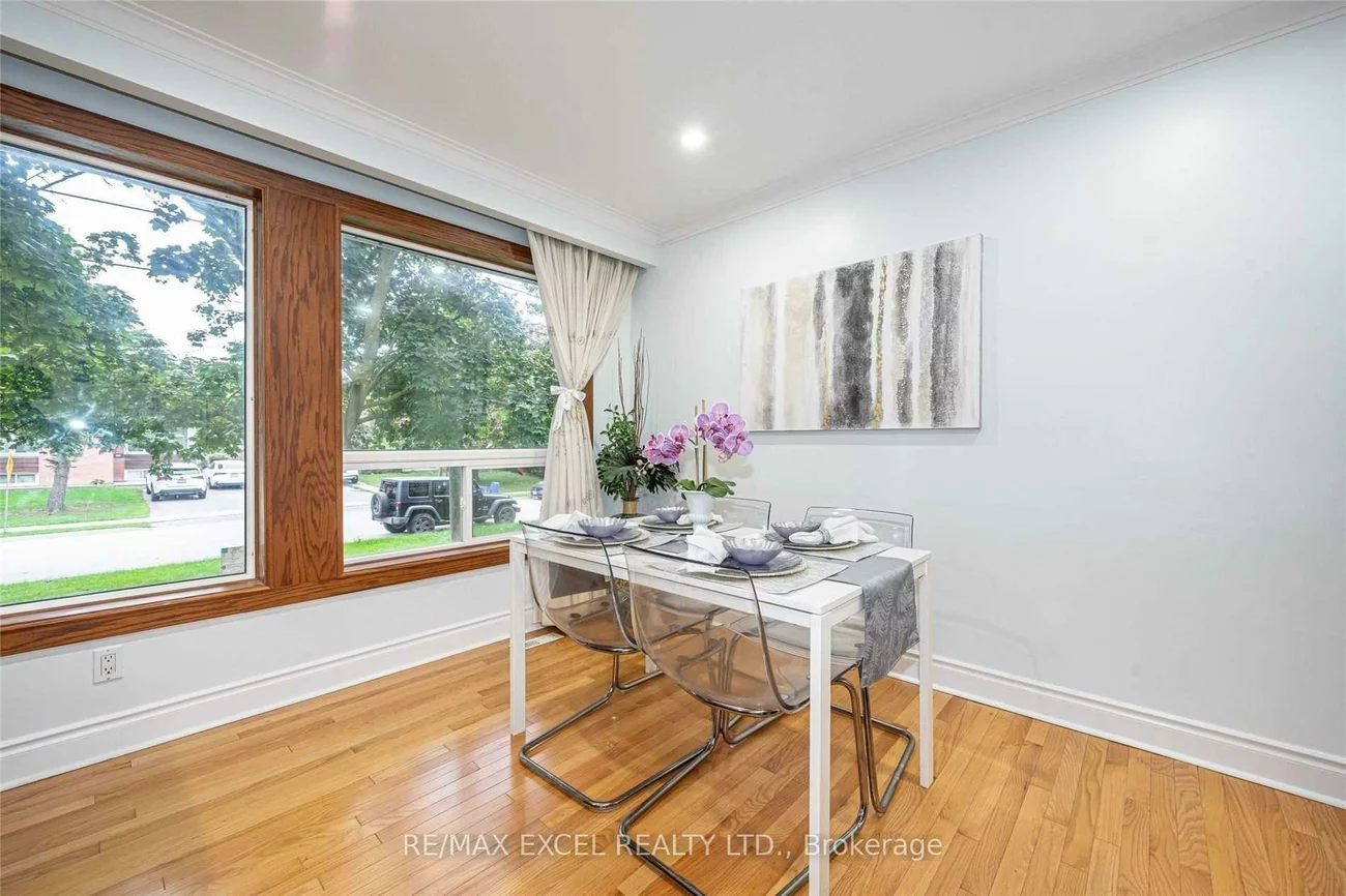 412, Balkan, Crosby, Richmond Hill