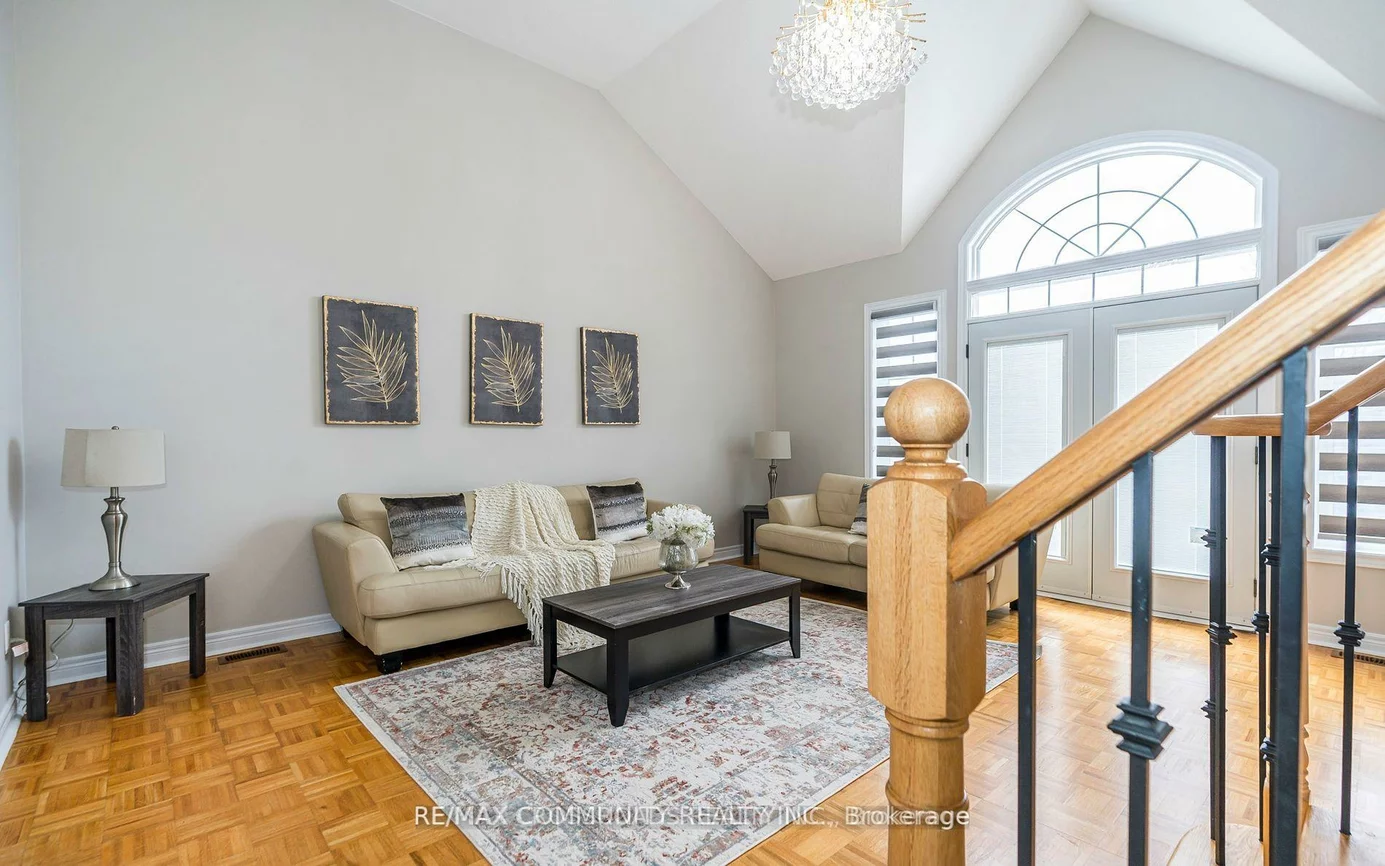 24, Cozens, Oak Ridges, Richmond Hill