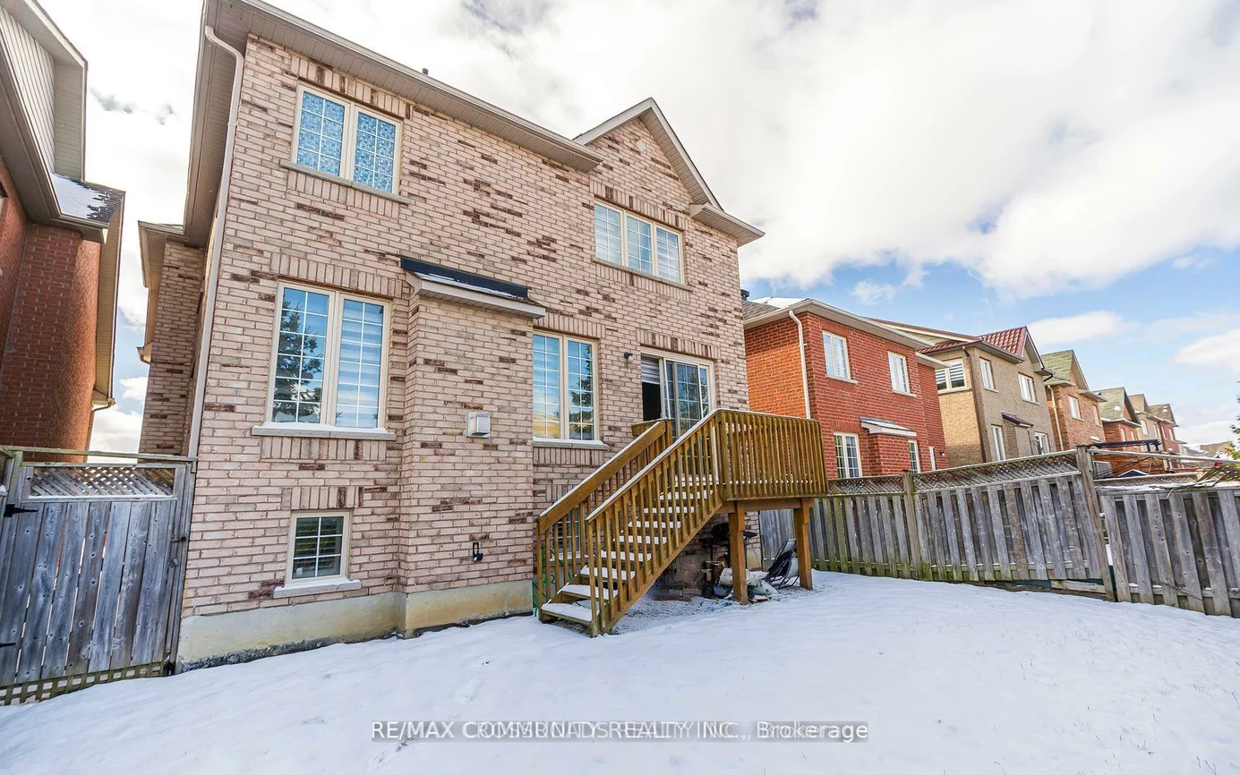 24, Cozens, Oak Ridges, Richmond Hill